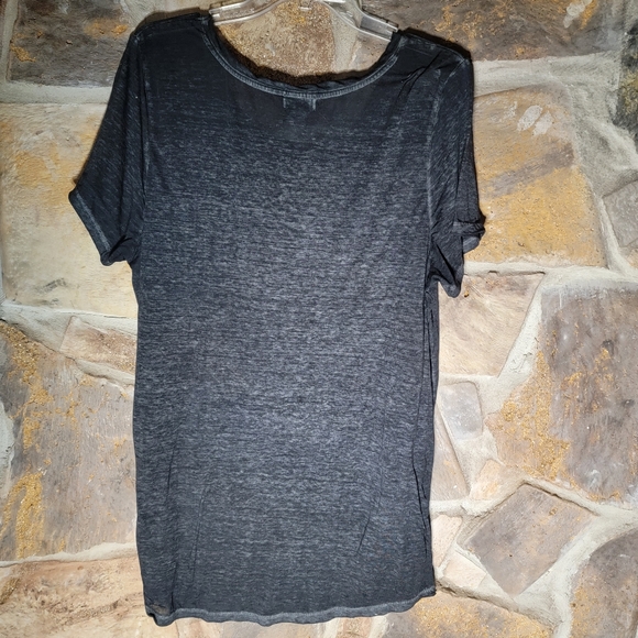 Delusional "when it rains I pour black" T-shirt - Picture 2 of 2